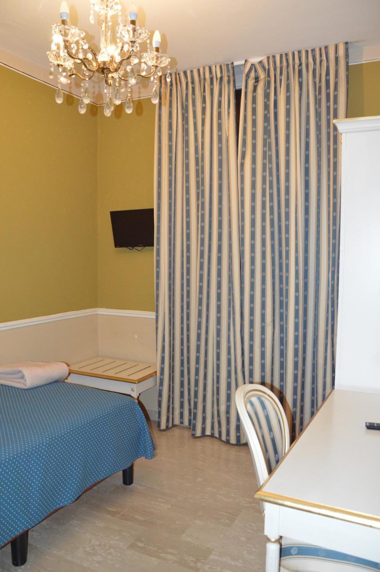 Nouvel Des Bains 3* Pesaro