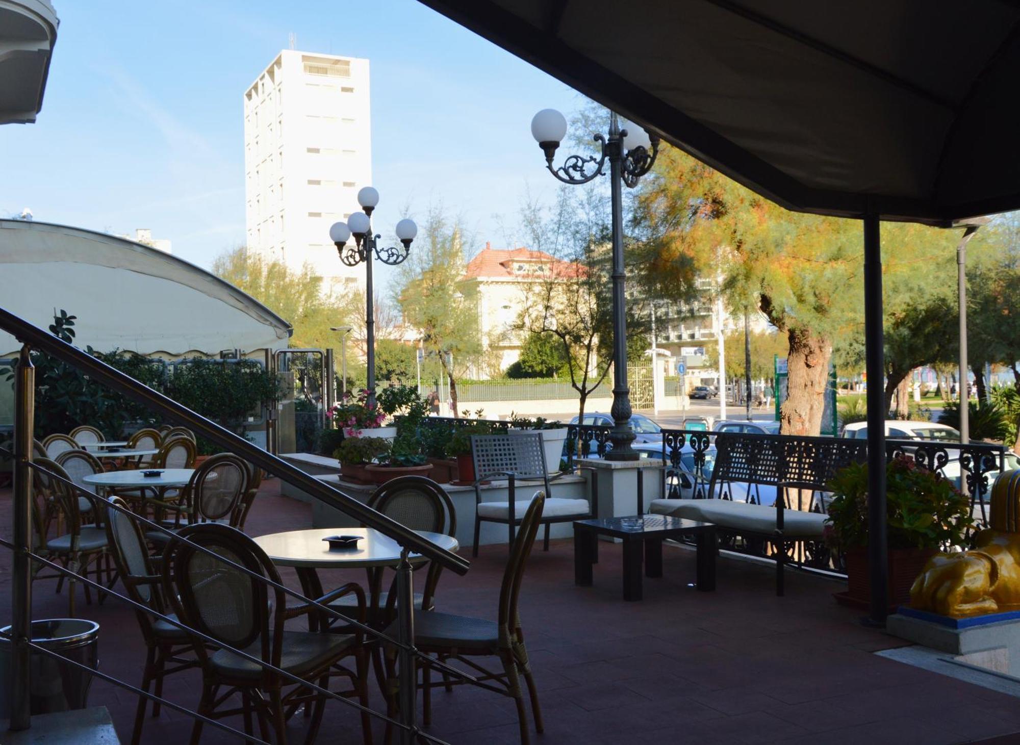 Nouvel Des Bains Hotel Pesaro