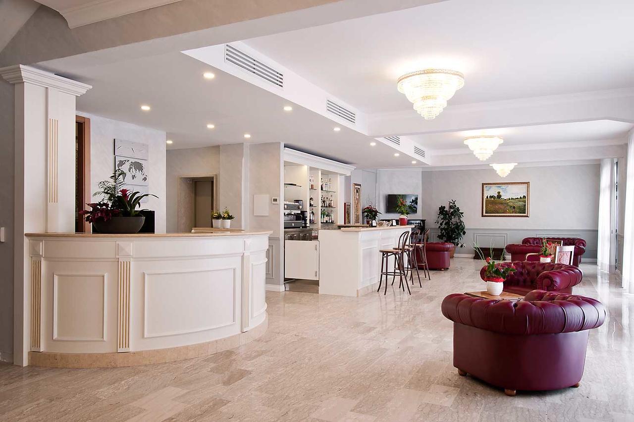 Nouvel Des Bains Hotel Pesaro