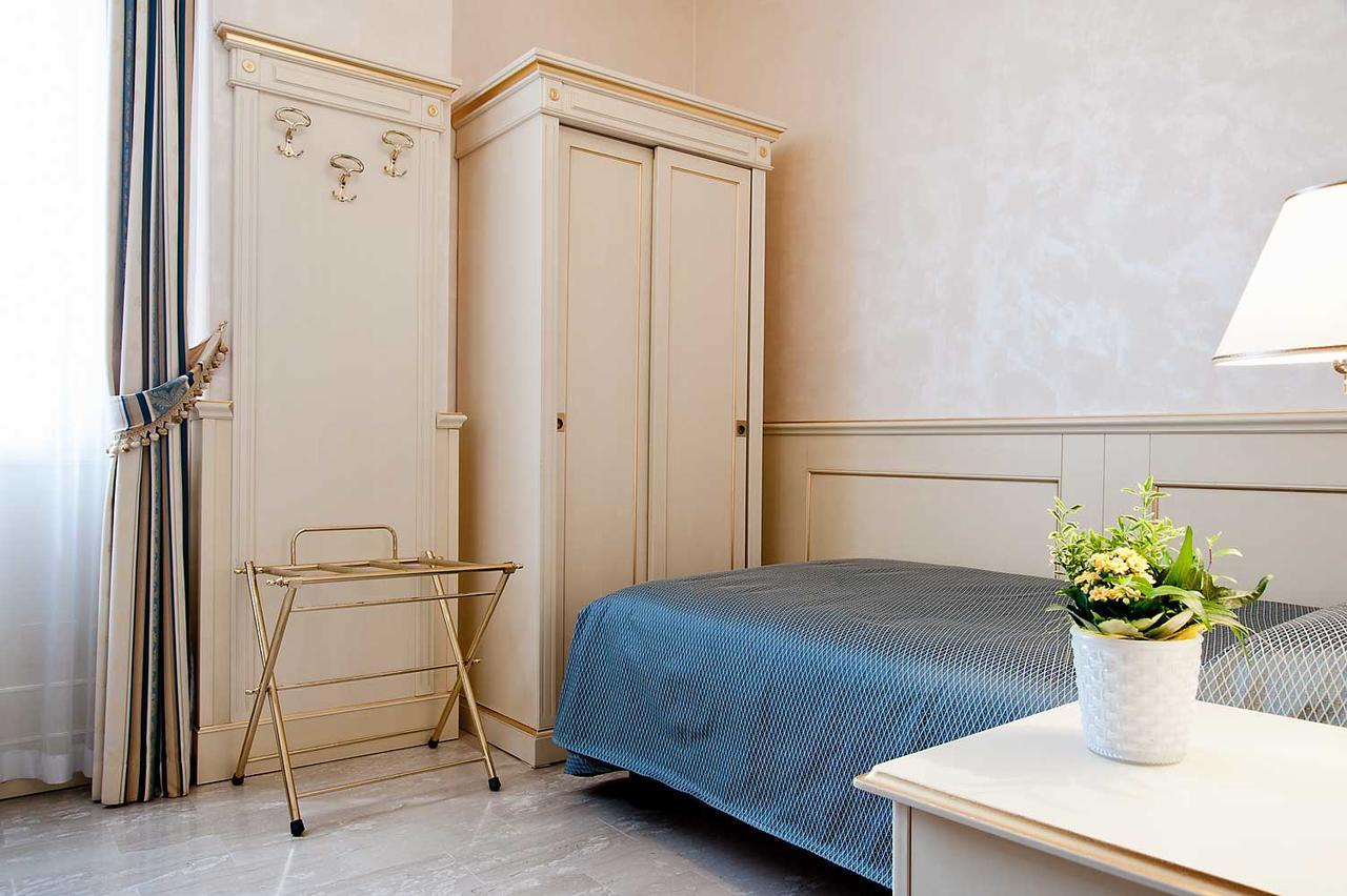 Hotel Nouvel Des Bains