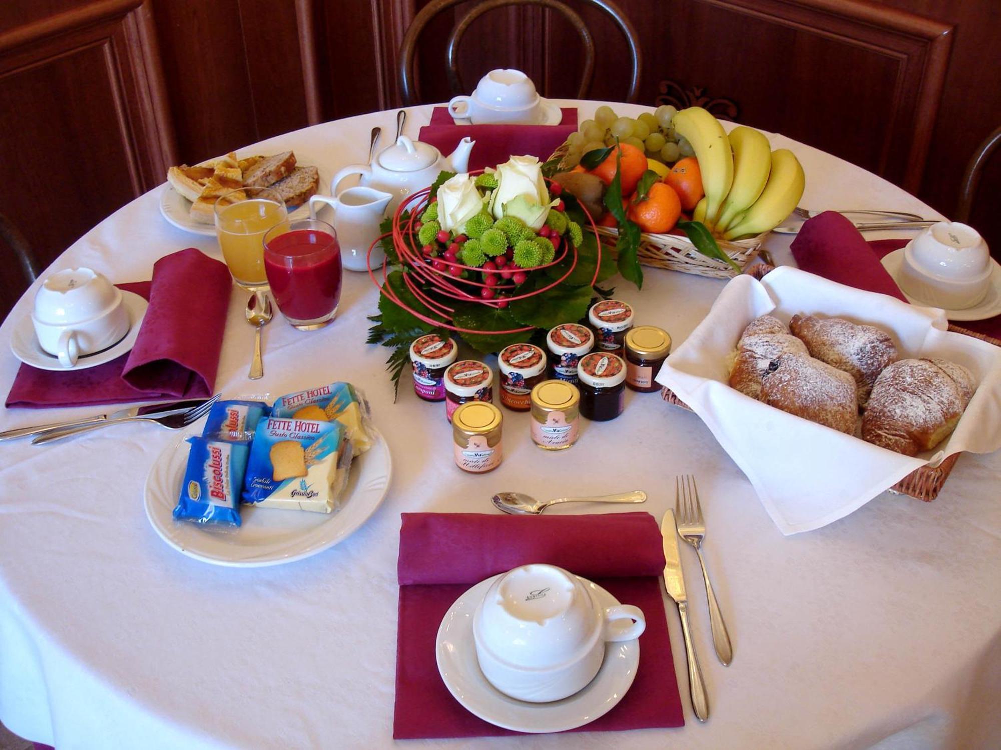 Hotel Des Bains 3*