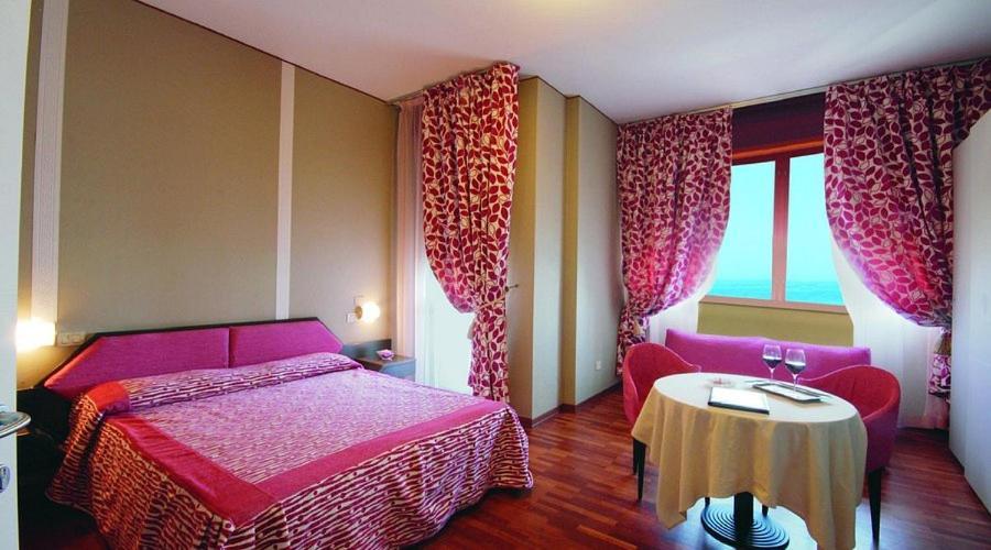 Hotel Des Bains 3*