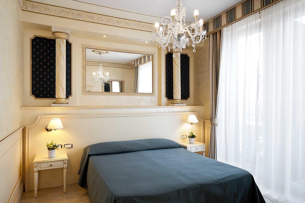 Des Bains 3* Pesaro